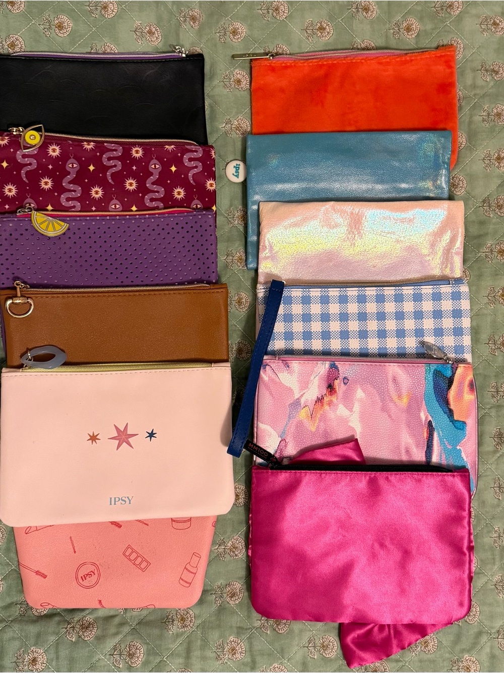 Ipsy Makeup Bags - Picture 2 of 10